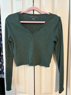 American Eagle Outfitters Teal Green Long Sleeve V-Neck Crop Top